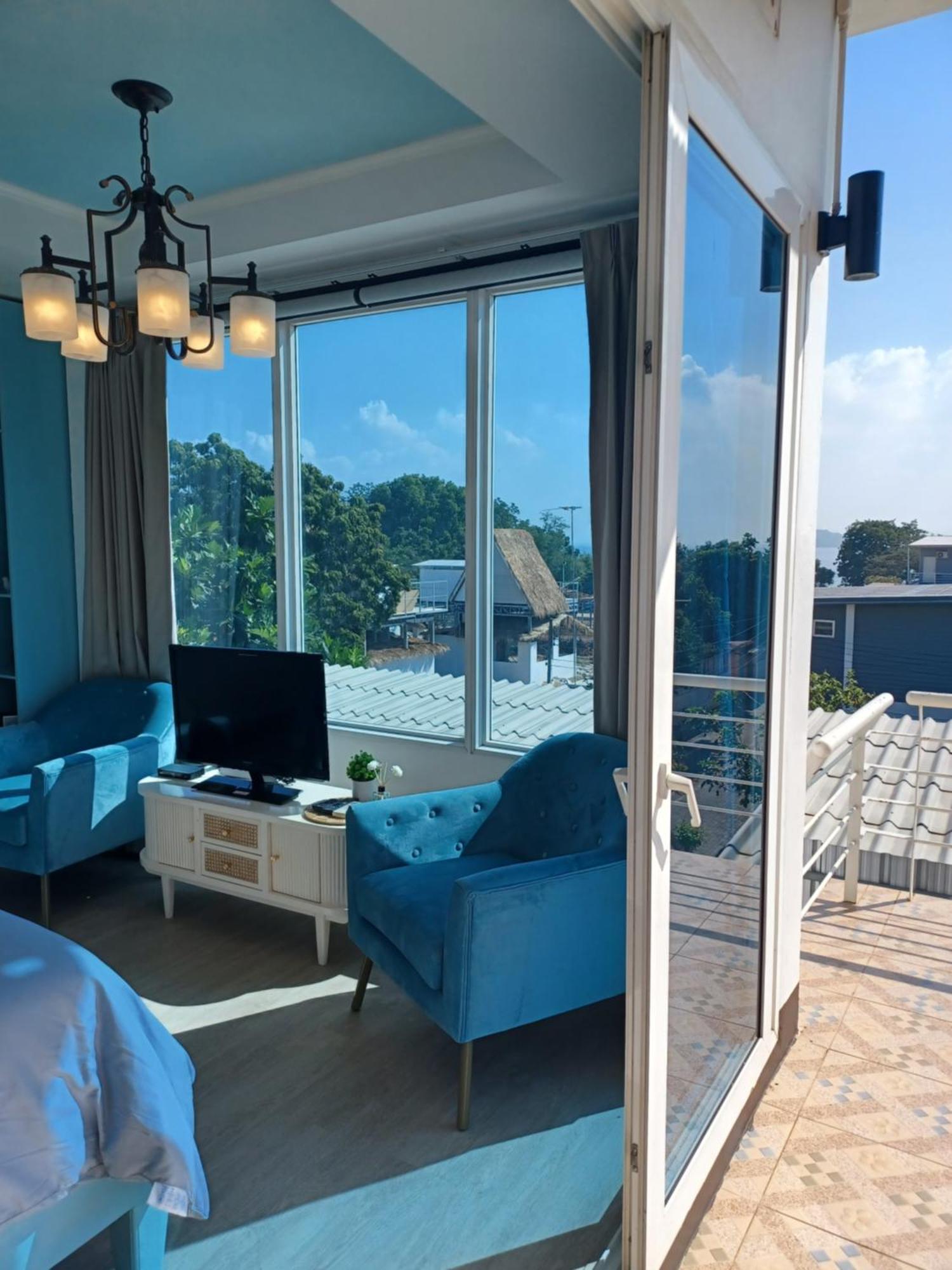 Koh Larn Riviera Hotel Buitenkant foto